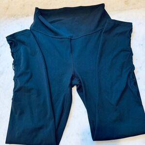 Lululemon Leggings High Waist Black Workout Cropped Lace Size 6